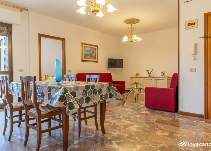 Trilocale Abruzzo - Invacanza Lejlighed Alba Adriatica